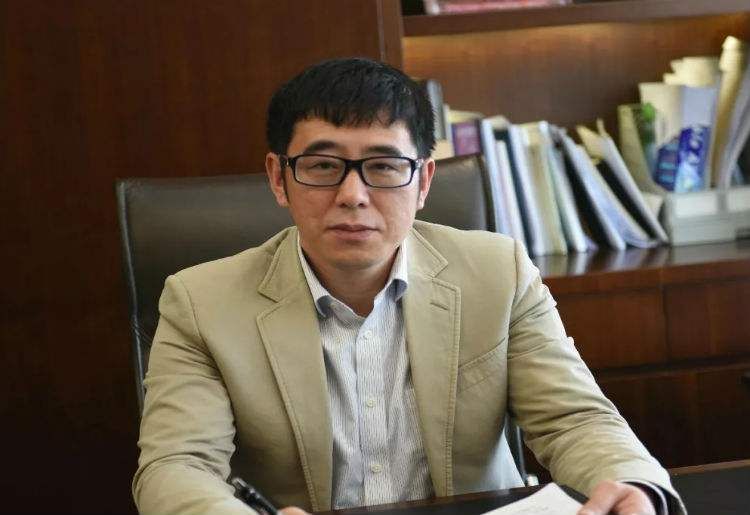 公司丨杨剑平去职中交地产 12亿元定增大几率终止