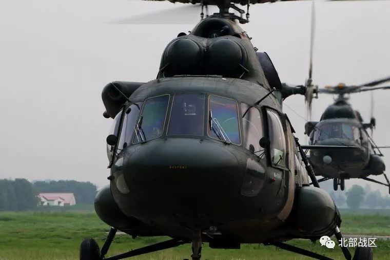 第78集团军某陆航旅首次与特战兵种联合组训