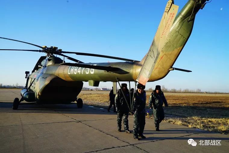 第78集团军某陆航旅首次与特战兵种联合组训