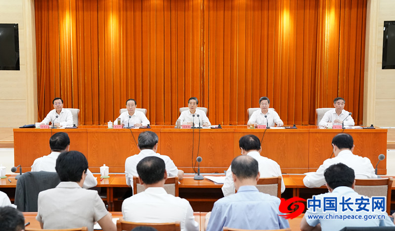 中央政法委书记郭声琨任中央依法治国办主任