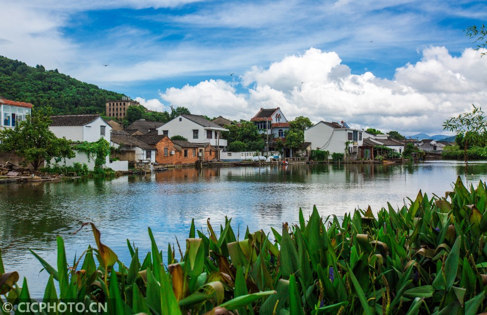 如有关于作品内容,版权或其它问题请于作品发布