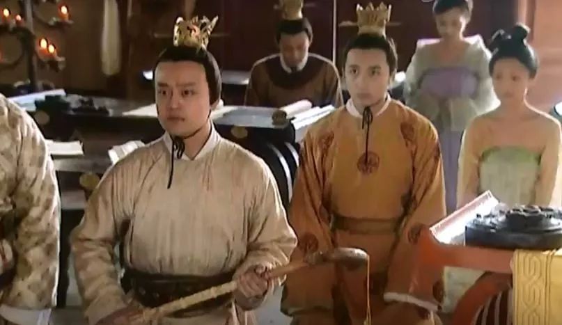 史学家和小说家笔下的"武媚娘"