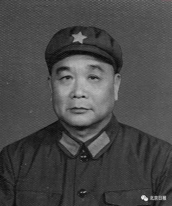 人物缅怀首个打过长江的开国将军去世65岁仍亲赴前线