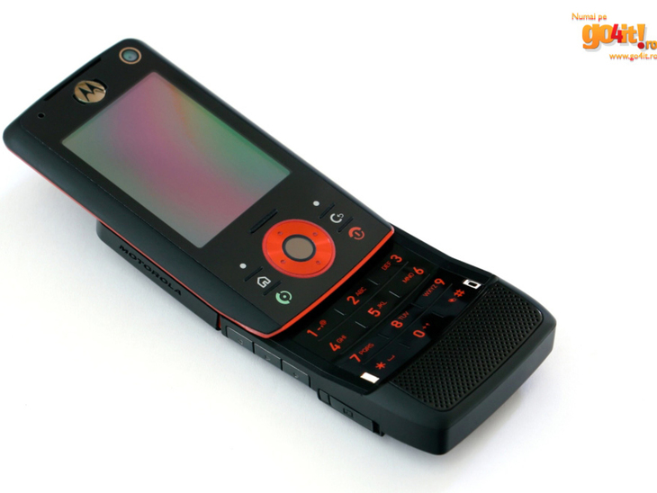 摩托罗拉z8 ferrari limited edition(图:go4it.ro)