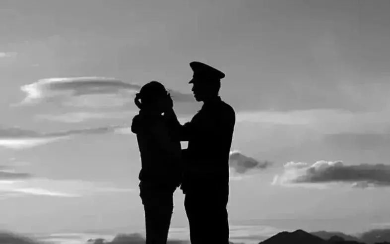 央广《军旅文学之窗》 | 一位军人的边关爱情故事