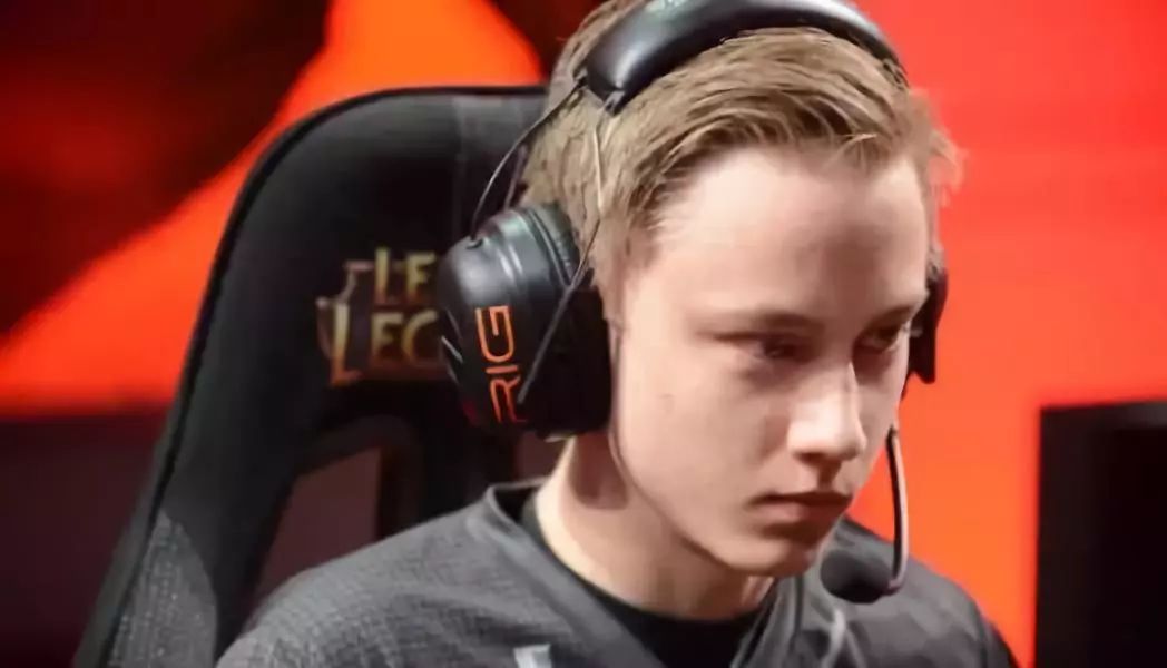 电竞安宰贤竟然在安宰贤之前生娃了…别急还有