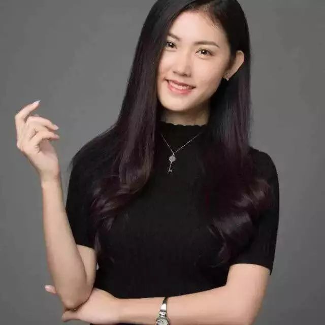 首发&nbsp;|&nbsp;谁说胖妞不能穿潮牌&nbsp;她借