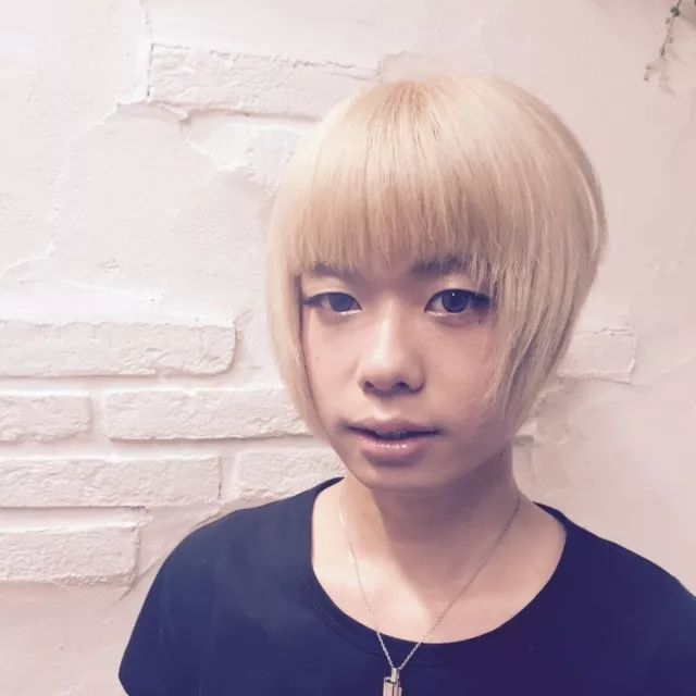 30岁日本大叔穿女装!这样穿走在街上完全不知道他是一个男的!