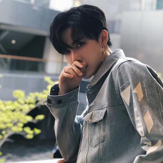 大泫《静悄悄》火了 将登酷狗带来live版