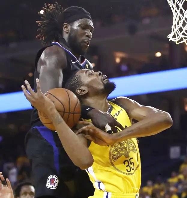 被贝弗利单换!杜兰特这样的表现怎么接班詹姆