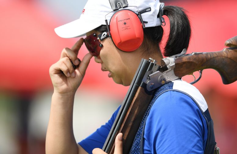 聚焦丨夺冠!深圳运动员张鑫秋亚运会为国夺金!打破世界纪录!