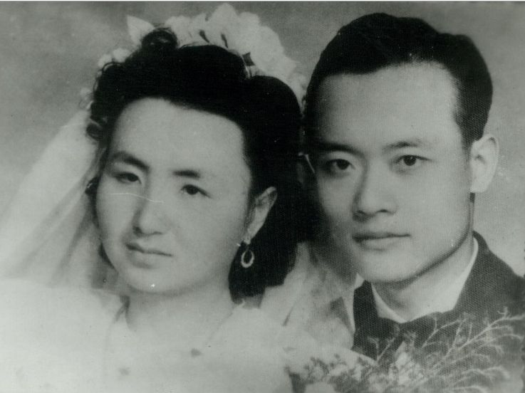 泪目！这对医学伉俪双双捐献遗体，时隔10余年又“重逢”在“讲台”上……休闲区蓝鸢梦想 - Www.slyday.coM