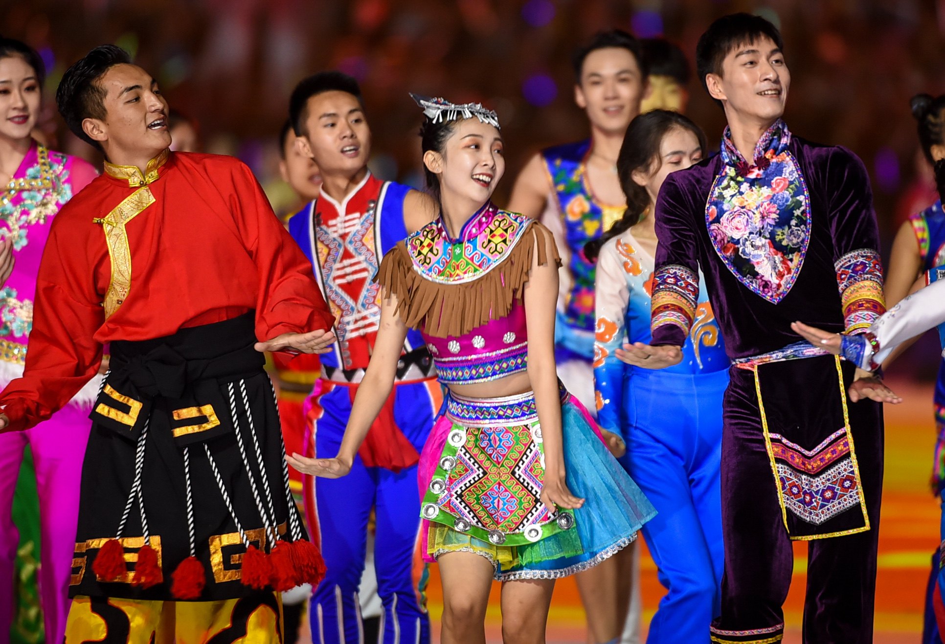 民族运动会闭幕式侧记为了重聚的告别