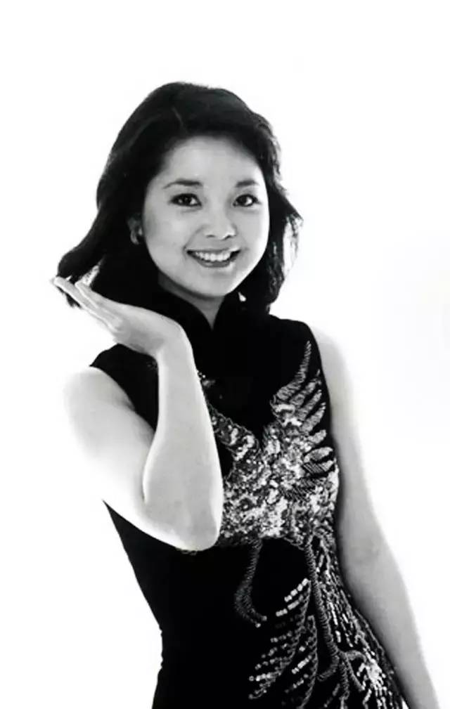 没想到邓丽君还是个段子手,女神太幽默了!