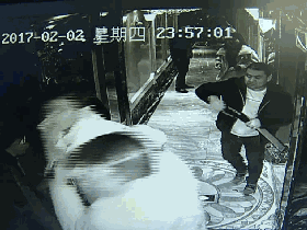 当持刀自卫属于正当防卫时，就真的可以携带管制刀具了么？