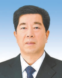 陈润儿积极回应群众关切坚持法律效果与社会效果相统一