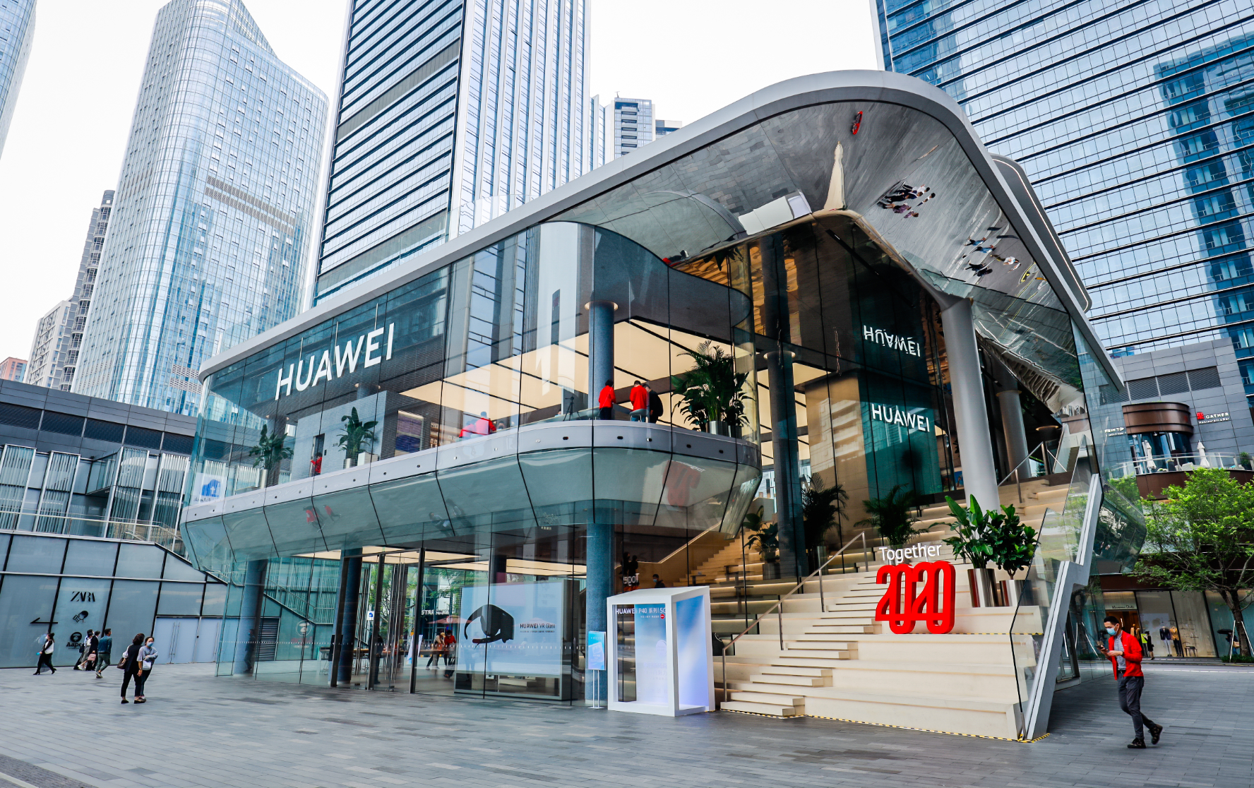 华为p40系列首销掀起抢购潮,华为全球旗舰店超多酷炫体验受追捧