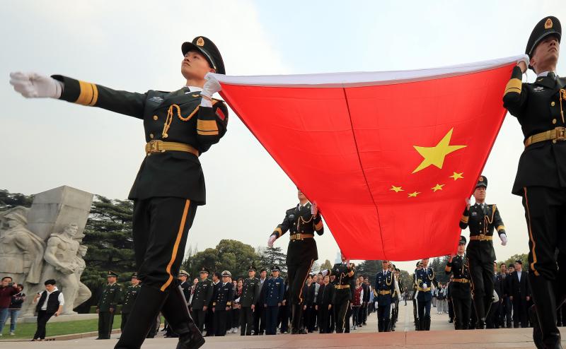 上海隆重开展致敬英雄系列主题活动