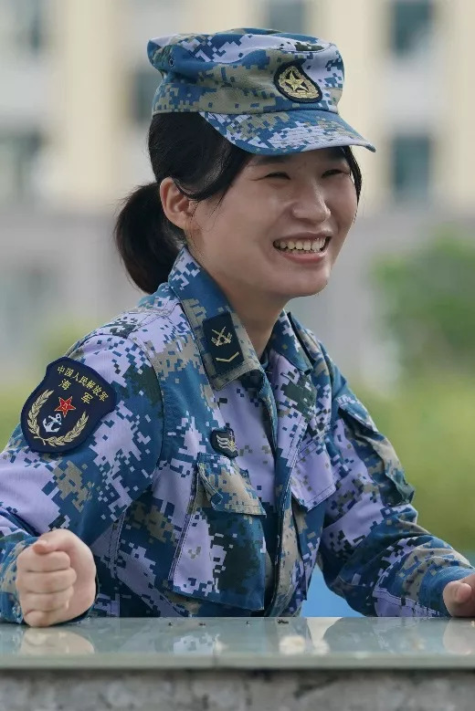 退伍季女兵们军旅感言