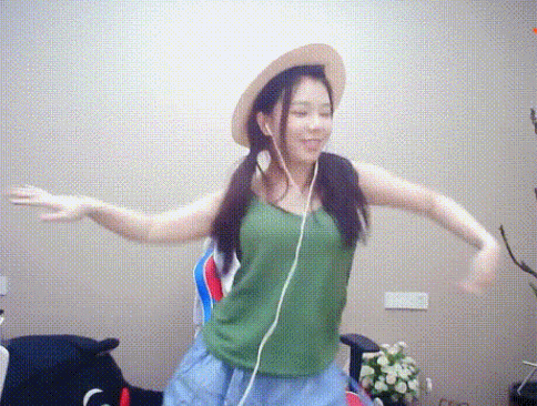 "4月8日凌晨,女主播刘飞儿发微博说.