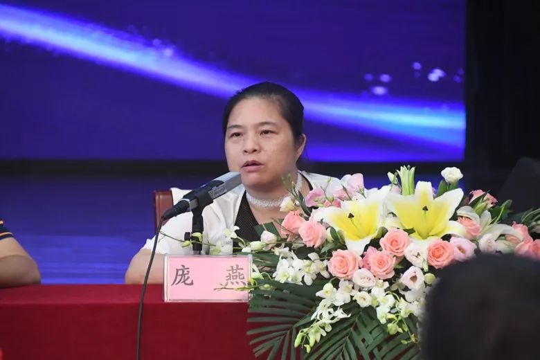 就在南宁纪念黄家驹专场演唱会强势来袭一起聆听那些光辉岁月