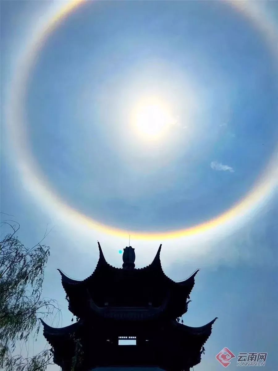 今天中午昆明出现的日晕,竟藏着惊人秘密……知道真相后,好想哭