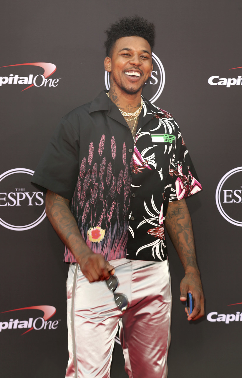 尼克-杨:若仍无球队召唤赛季后退役 勇士恐无缘季后赛&湖人夺冠