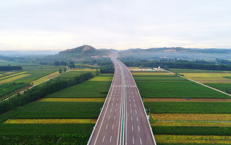 山东国高青兰高速东阿至聊城段和泰安至东阿段黄河特大桥正式建成通车