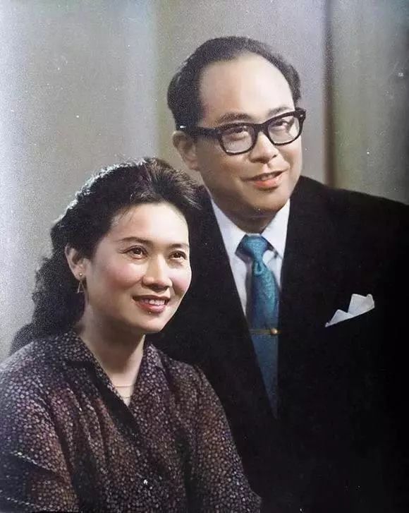 81岁朱逢博近照曝光:满头白发零绯闻,丈夫去世多年,与谷建芬至交!