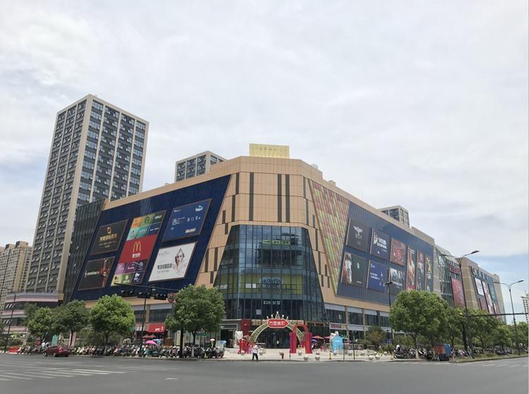 6969大型综合体万宝城已经开业,巨幕影院,临平首家h&m,优衣库