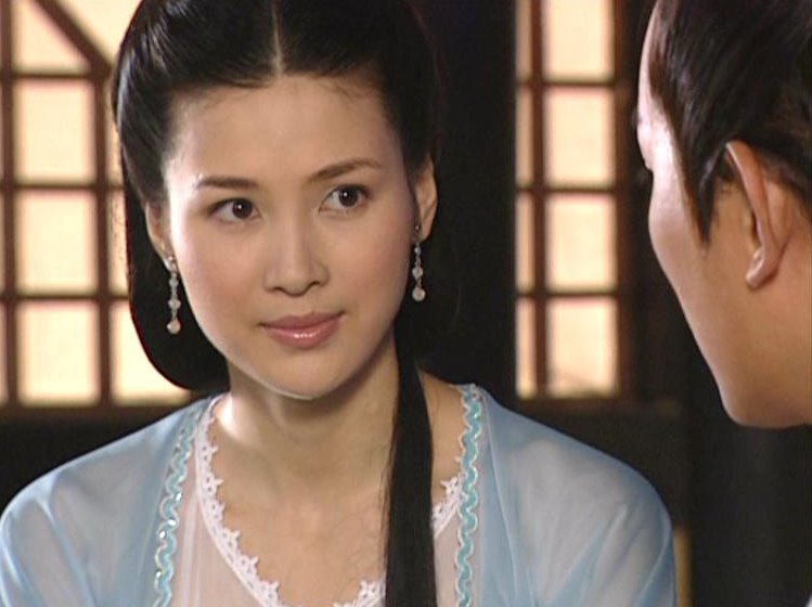 李云龙的"老婆"如今"完美得不正常"