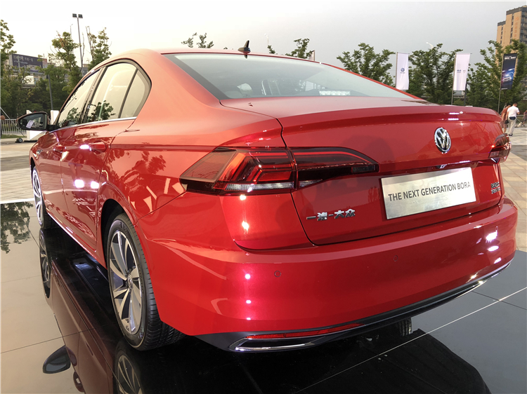 一汽-大众全新一代宝来苏州上市 售价11.28万元-15.98万元