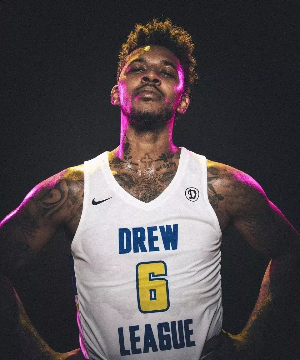 如果只看外表你不会相信尼克杨已经33岁了