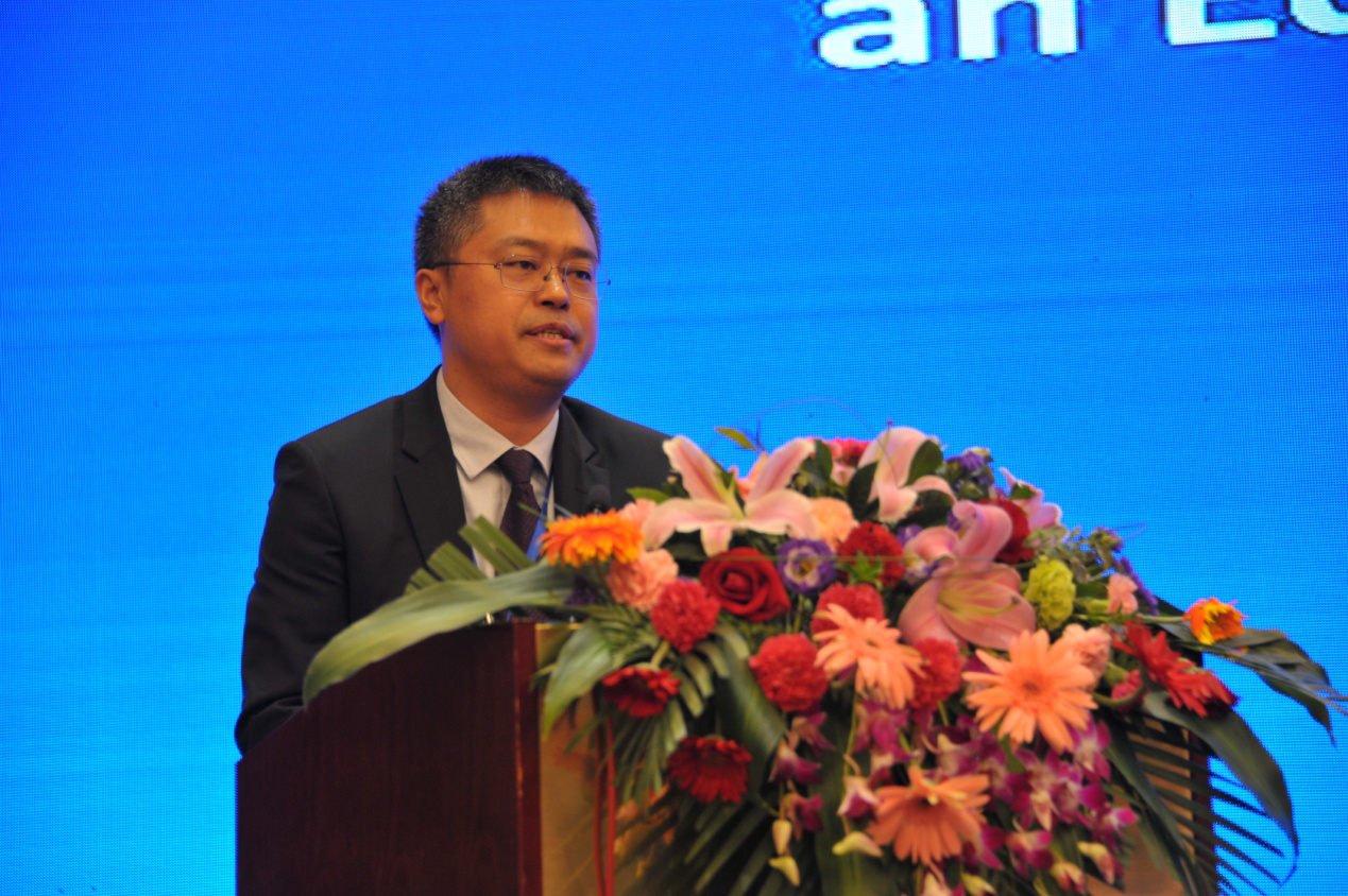 甘肃省人民政府常务副省长宋亮主持开幕式中共中央对外联络部副部长,"