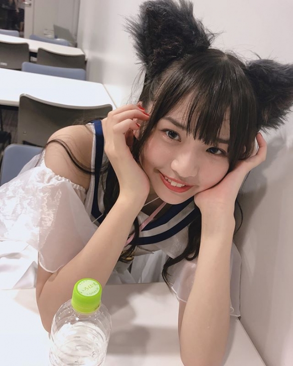 可爱脸蛋无懈可击[ 三品瑠香 ]美图集