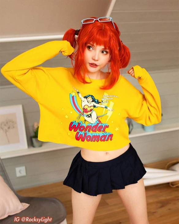 不是机场萝莉哦!俄罗斯萌妹rocksy light美图集!