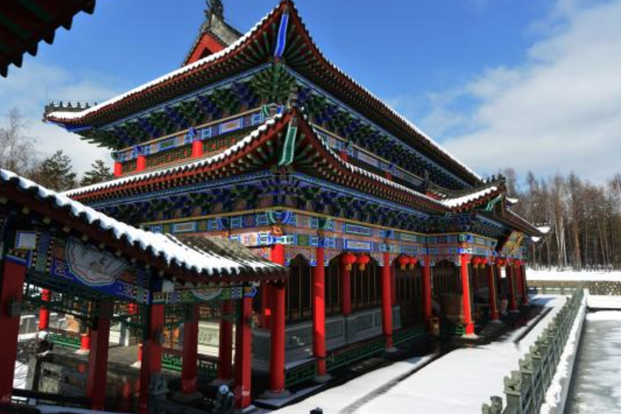 "曹园文化"),该公司成立于2006年,注册资本8000万元,法定代表人为曹波