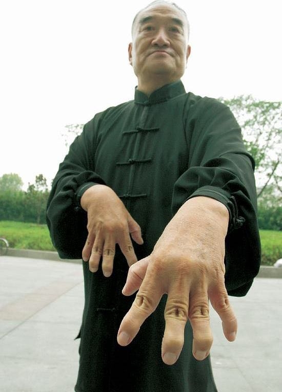 年近九旬,视力依然1.5!这位武林中人有双"鹰之眼"|李连杰|鹰爪功|浙江