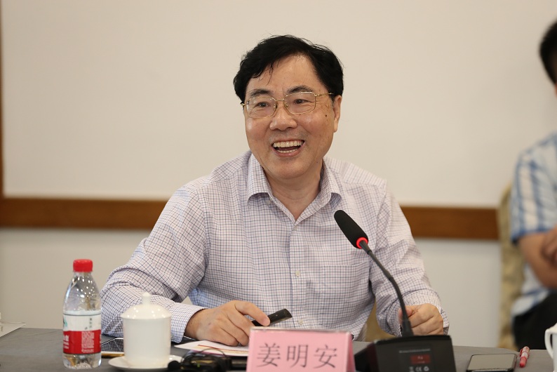 北京大学法学院教授,博士生导师 姜明安行政检察监督的"特殊"作用最后