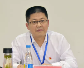 吉首市委常委,市纪委书记,市监委主任 刘鸿宾我在培训中感受最深的是
