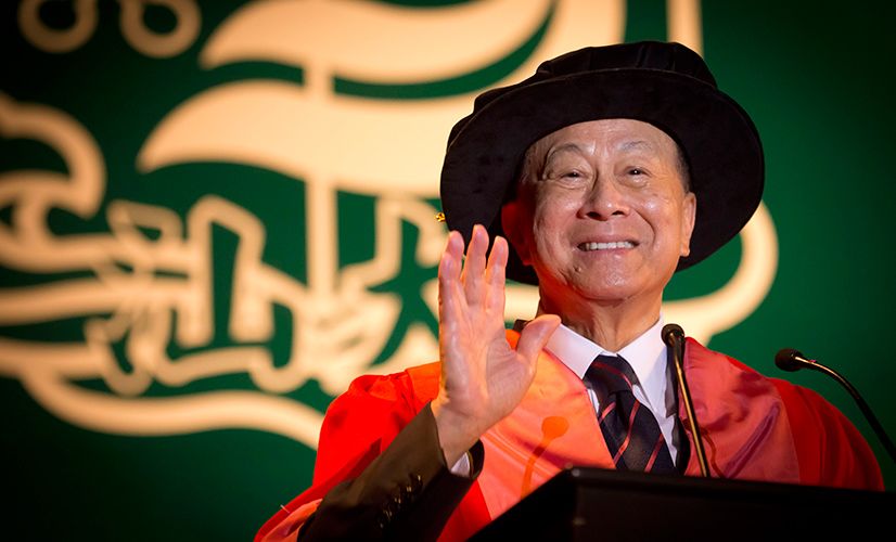 武汉封城19天后,在武汉豪赚百亿的李嘉诚出手,捐款额为全港最高