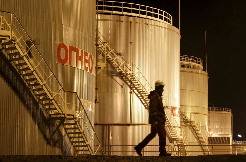 球早报:贸易摩擦升级 关注中国原油期货上市首