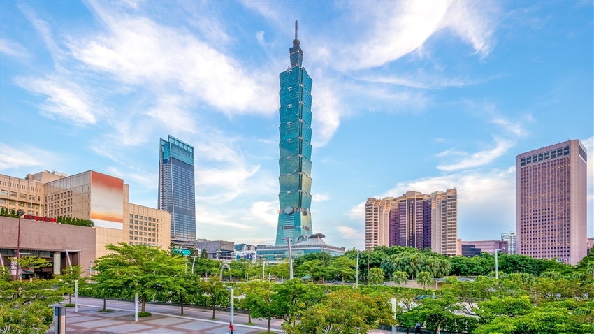 郭台铭宣布参加明年台湾领导人选举 鸿腾精密