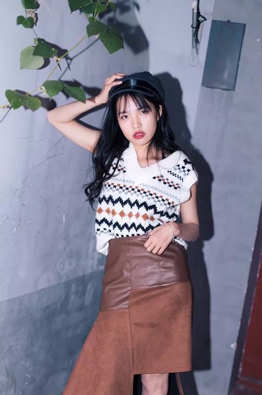 明明长得挺好看,拍照却不上镜?试试她这样