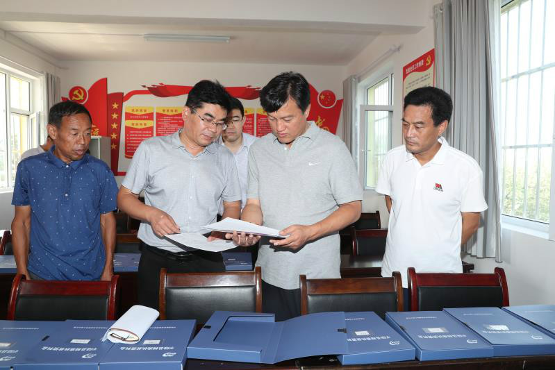 平陆县委副书记,县长李旸在常乐镇检查脱贫攻坚工作