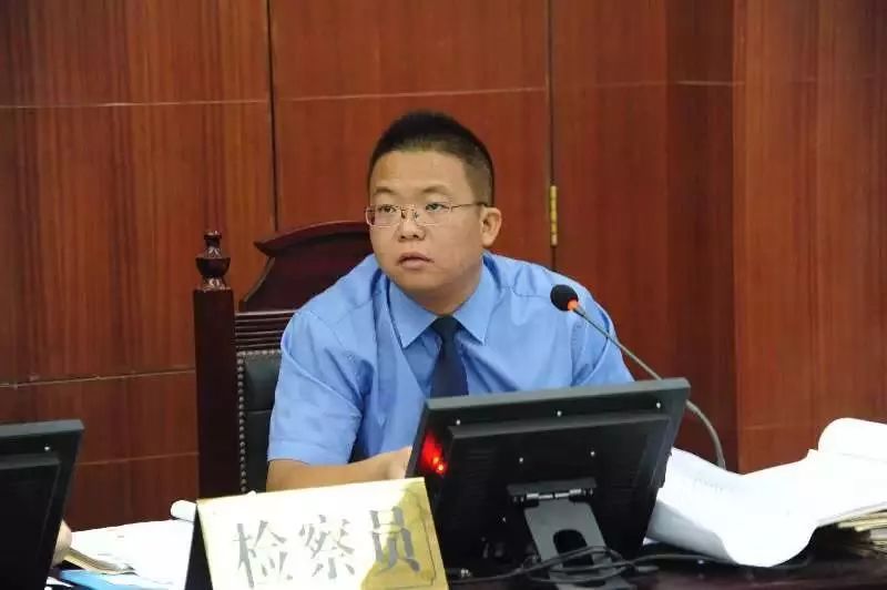 【检察榜样】李小东:每一次出庭公诉都为公平和正义代言