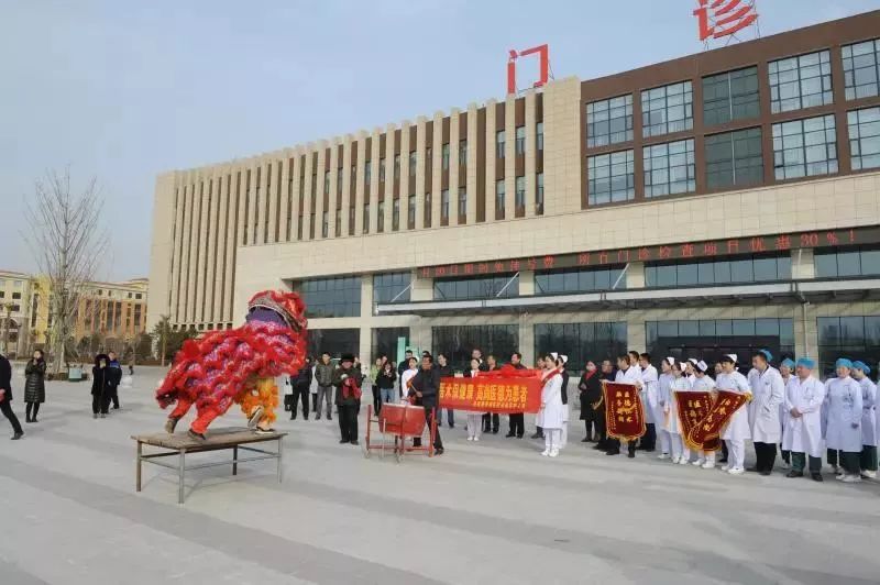 鲁西南医院感人一幕让人泪目