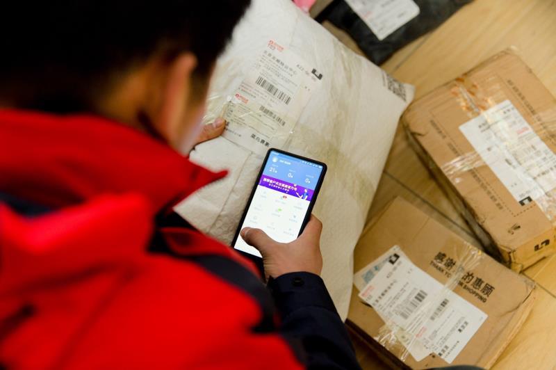 菜鸟裹裹2小时上门取件覆盖284城包裹侠快递员普遍大幅增收