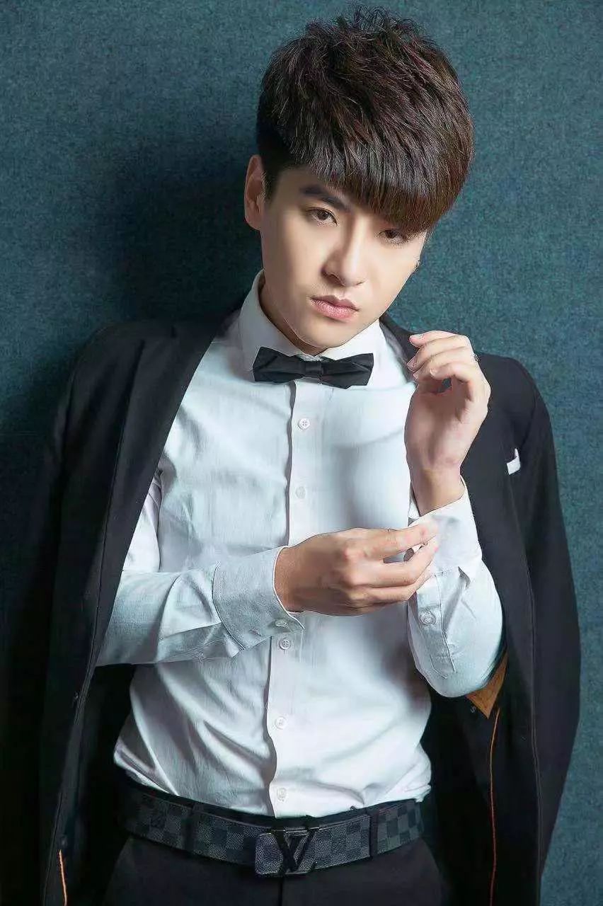 一直播年度盛典即将开启 巅峰12强集结大战在即