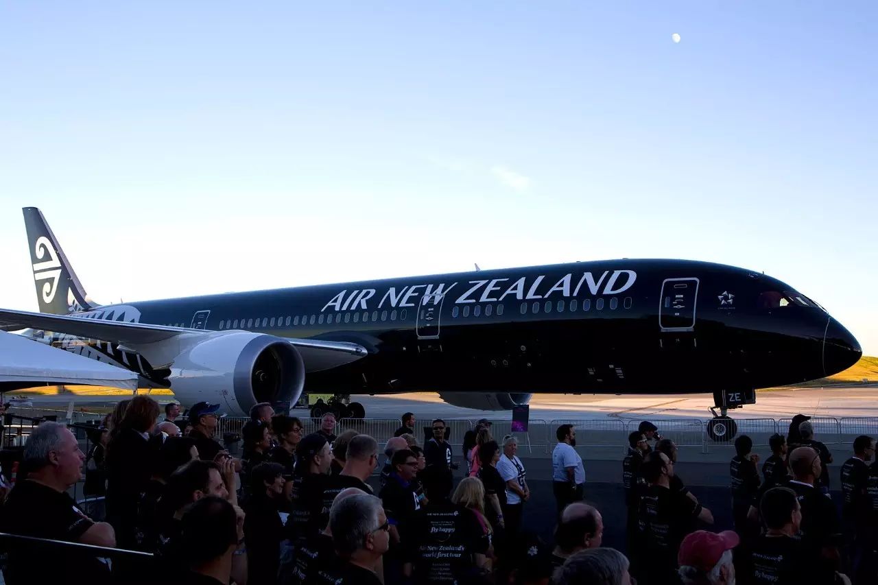 答疑飞上海的新西兰航空飞机为何要调头回去